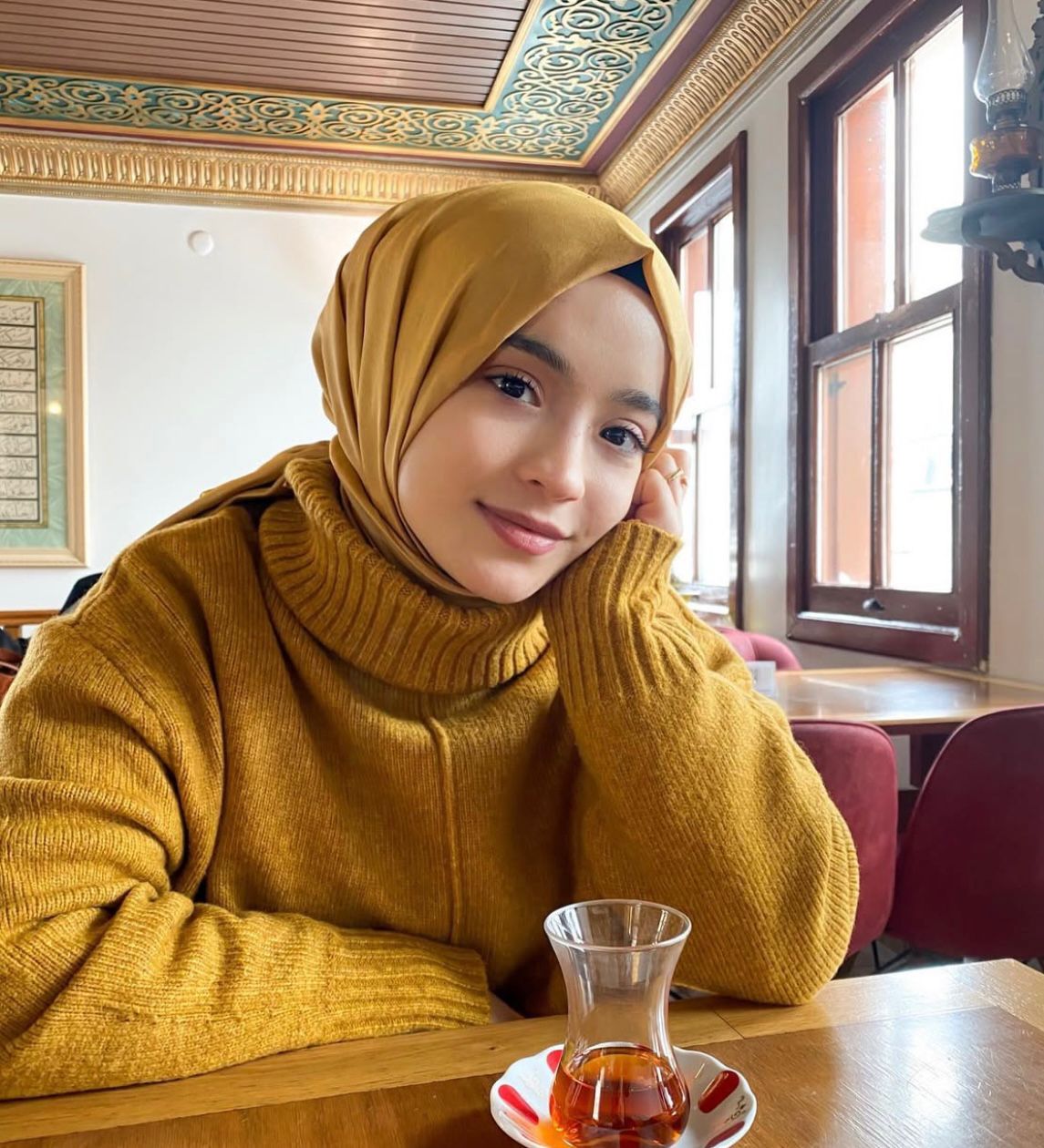 Yeşilköy Yabancı Escort Bayan Bahar