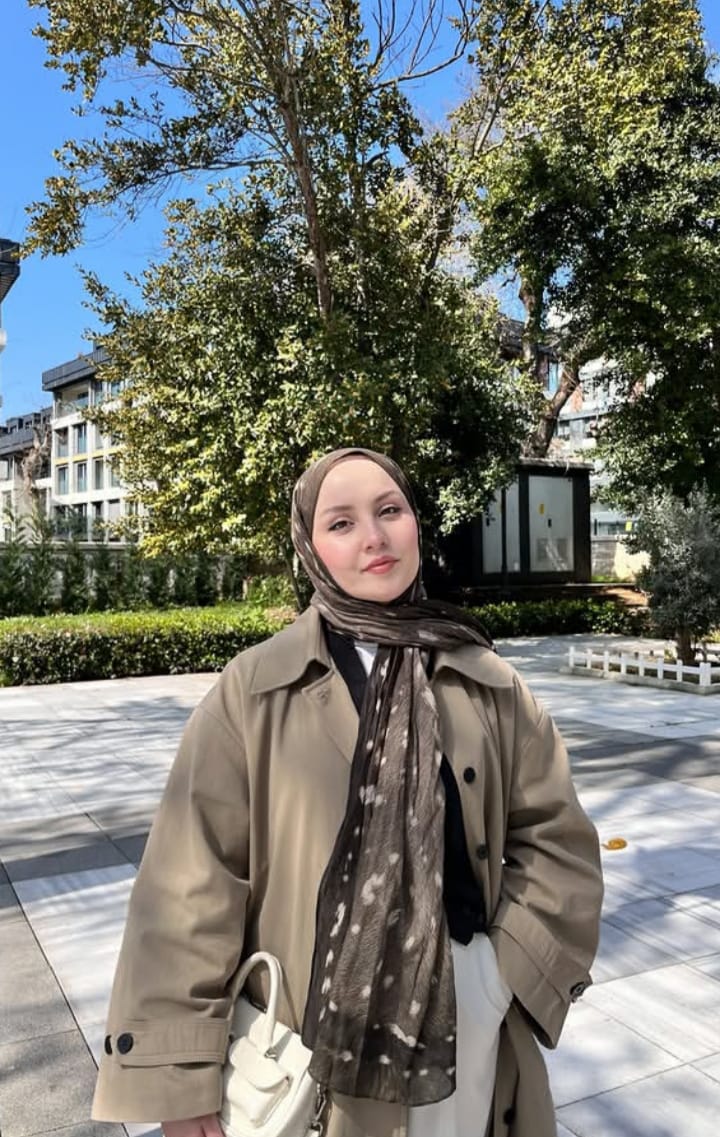 Beykent Büyük Aşk Escort Mira